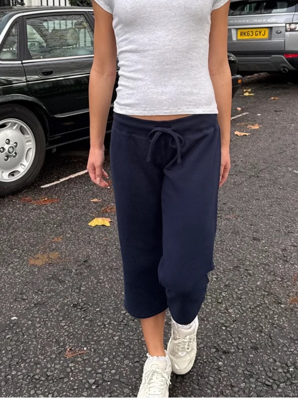 Brandy melville navy blue Hilary Capri yoga pants